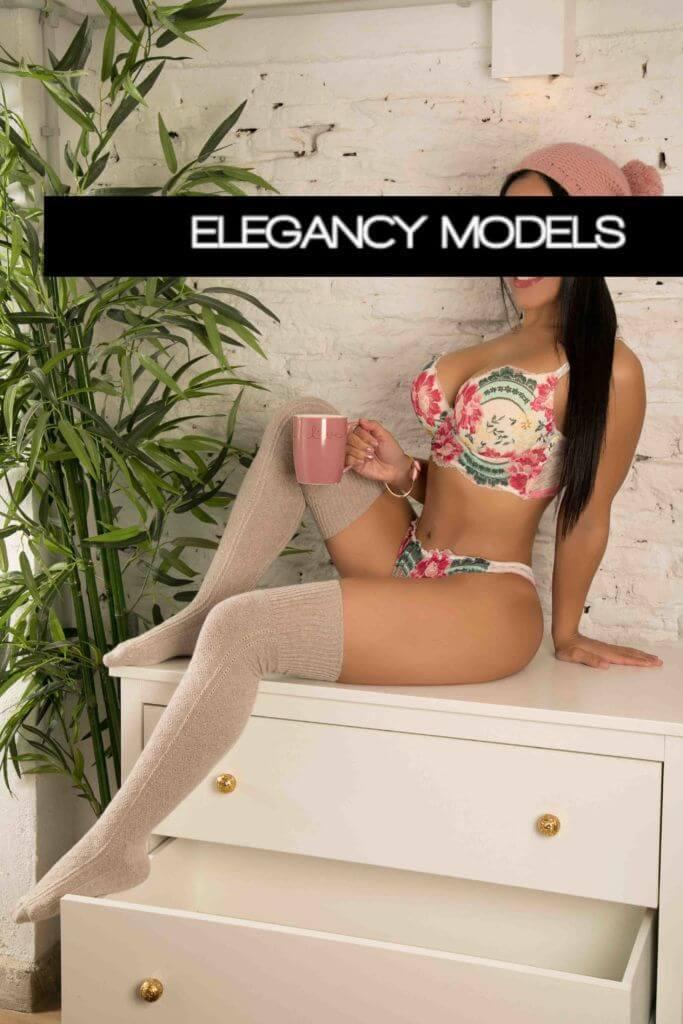 Claudia, escort in Barcelona from Elegancy Models.
