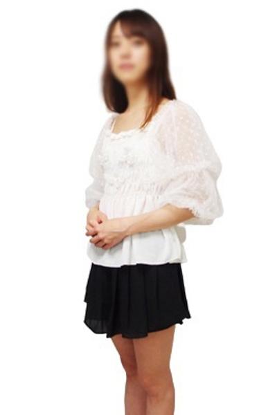Naomi, escort in Tokyo from Small Tits Paradise.