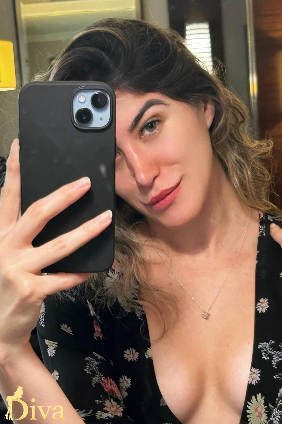Partula, escort in London from Diva Escort.