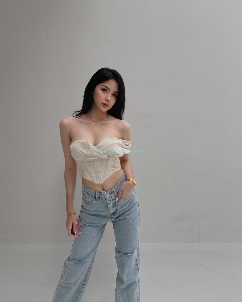 Maeen, escort in Kuala Lumpur from Sex KL Escort Girl.