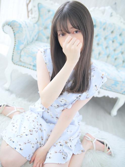 Koharu, escort in Tokyo from Number Five.