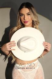 Joana's avatar