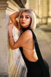 Evie