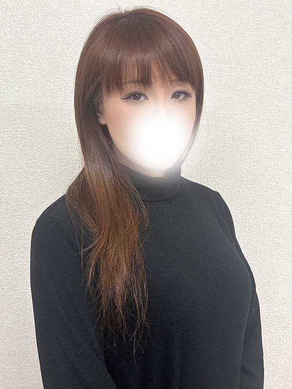 Yurika, escort in Tokyo from Milf Escort.