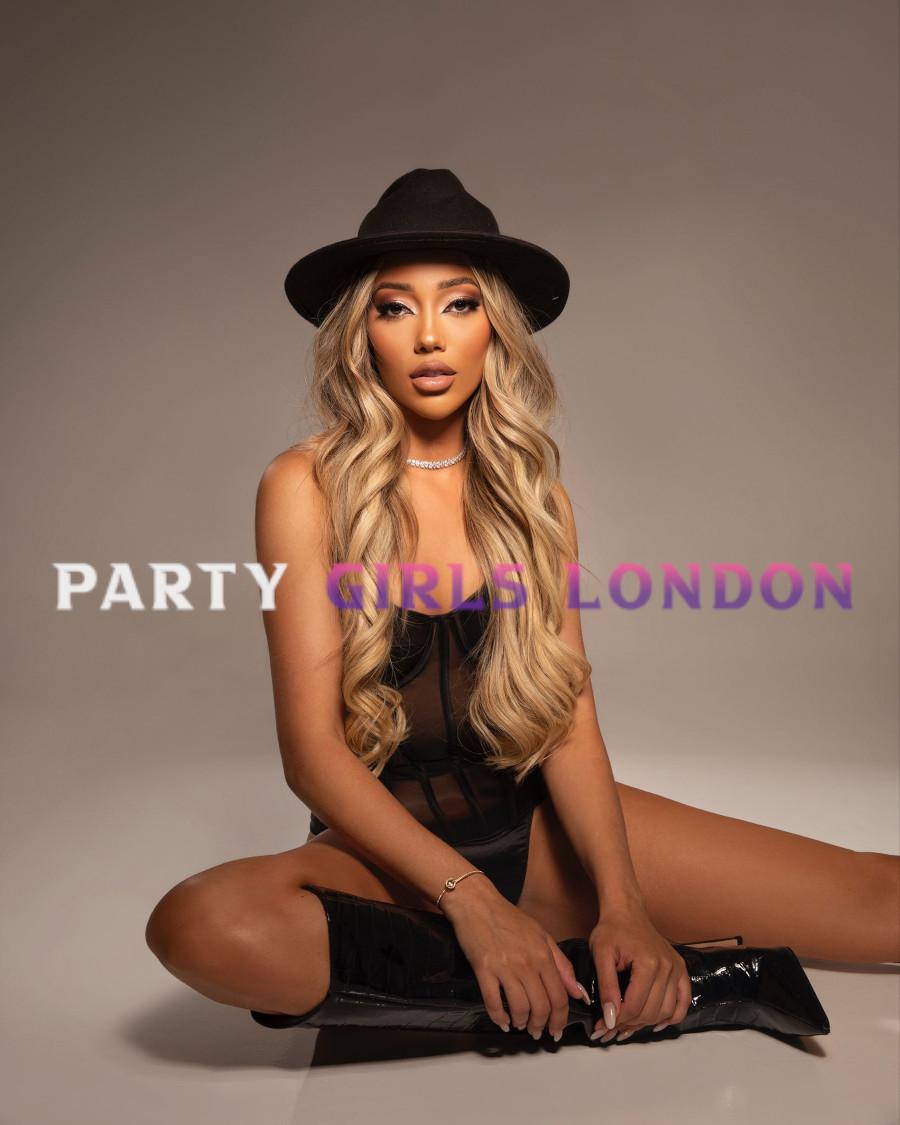 Blonde, escort in London from Party Girls London.