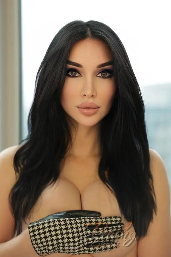 Kalina, escort in London from Peachy Escorts.