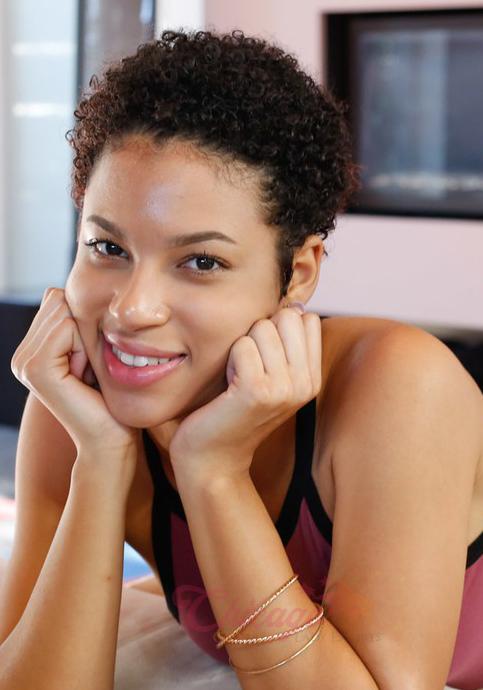 Vivienne, escort in Chicago from Chicago Gentle Lady Escorts.