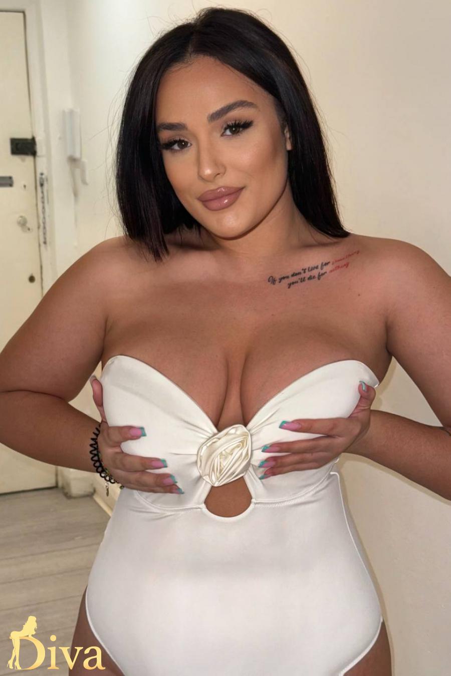 Tao, escort in London from Diva Escort.