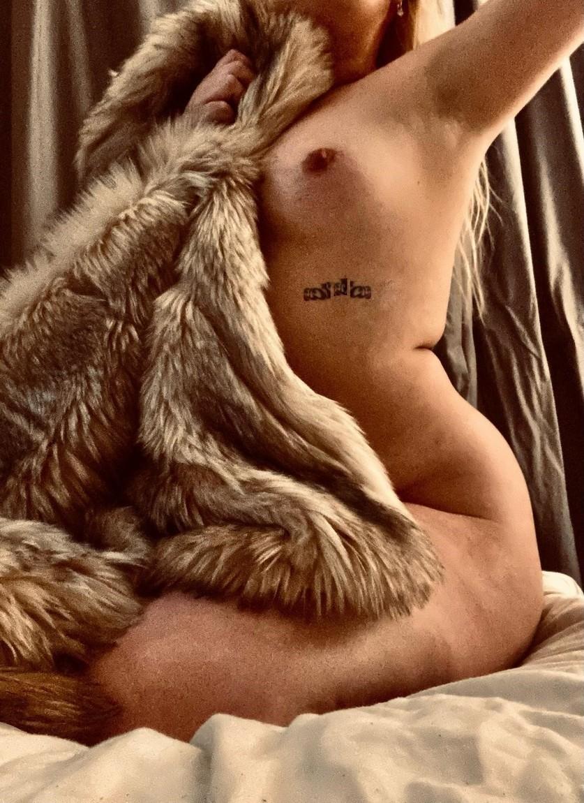 Ruby, escort in Somerset from Dreamgirls.