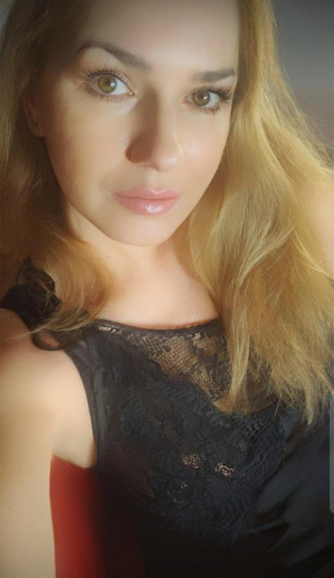 Victoria, escort in Lucerne from Luzern-Models.