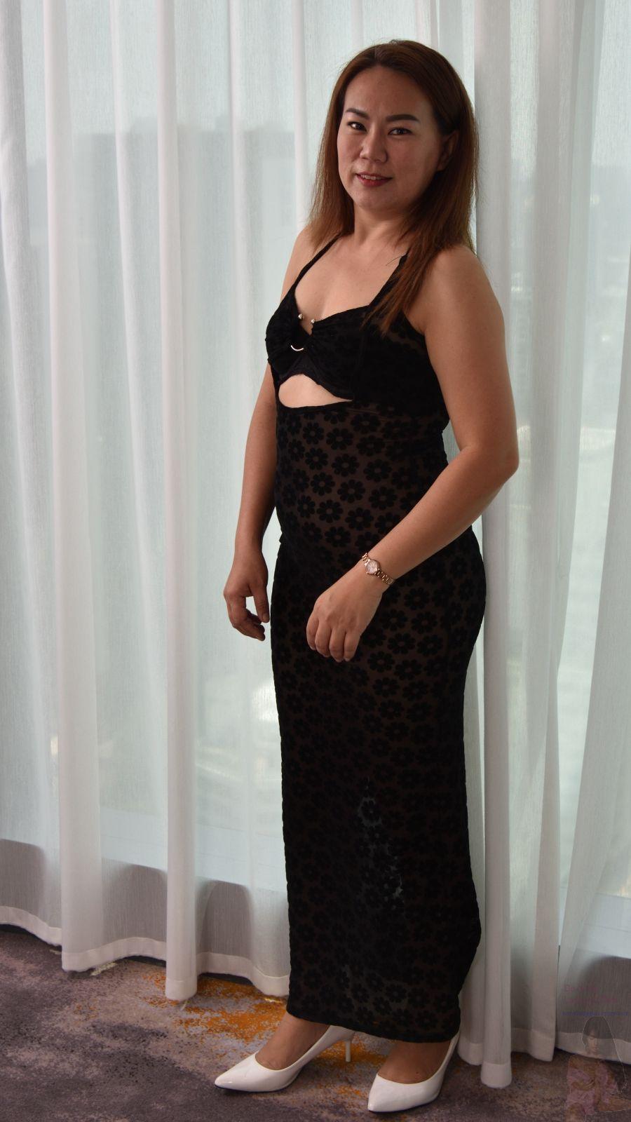 June, escort in Bangkok from Discreet Escort Agency.