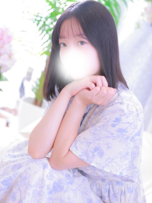 Naho, escort in Tokyo from Number Five.