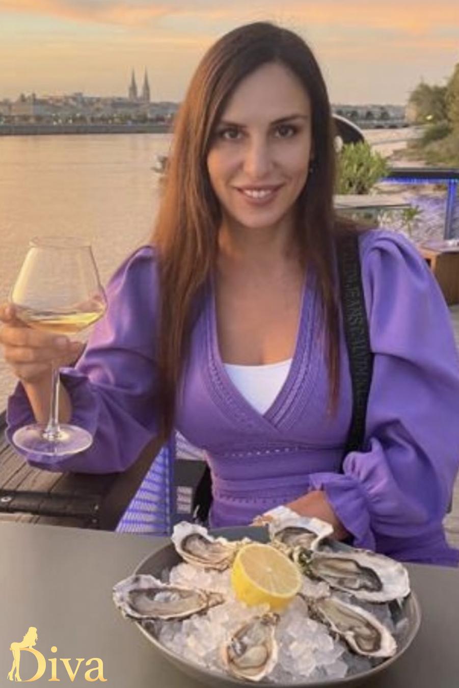 Daina, escort in Bordeaux from Diva Escort.