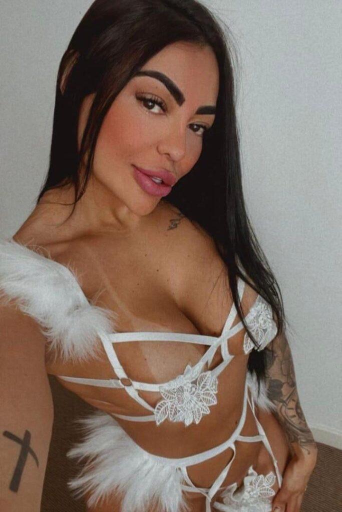 Anitta, escort in London from Lilyfields.