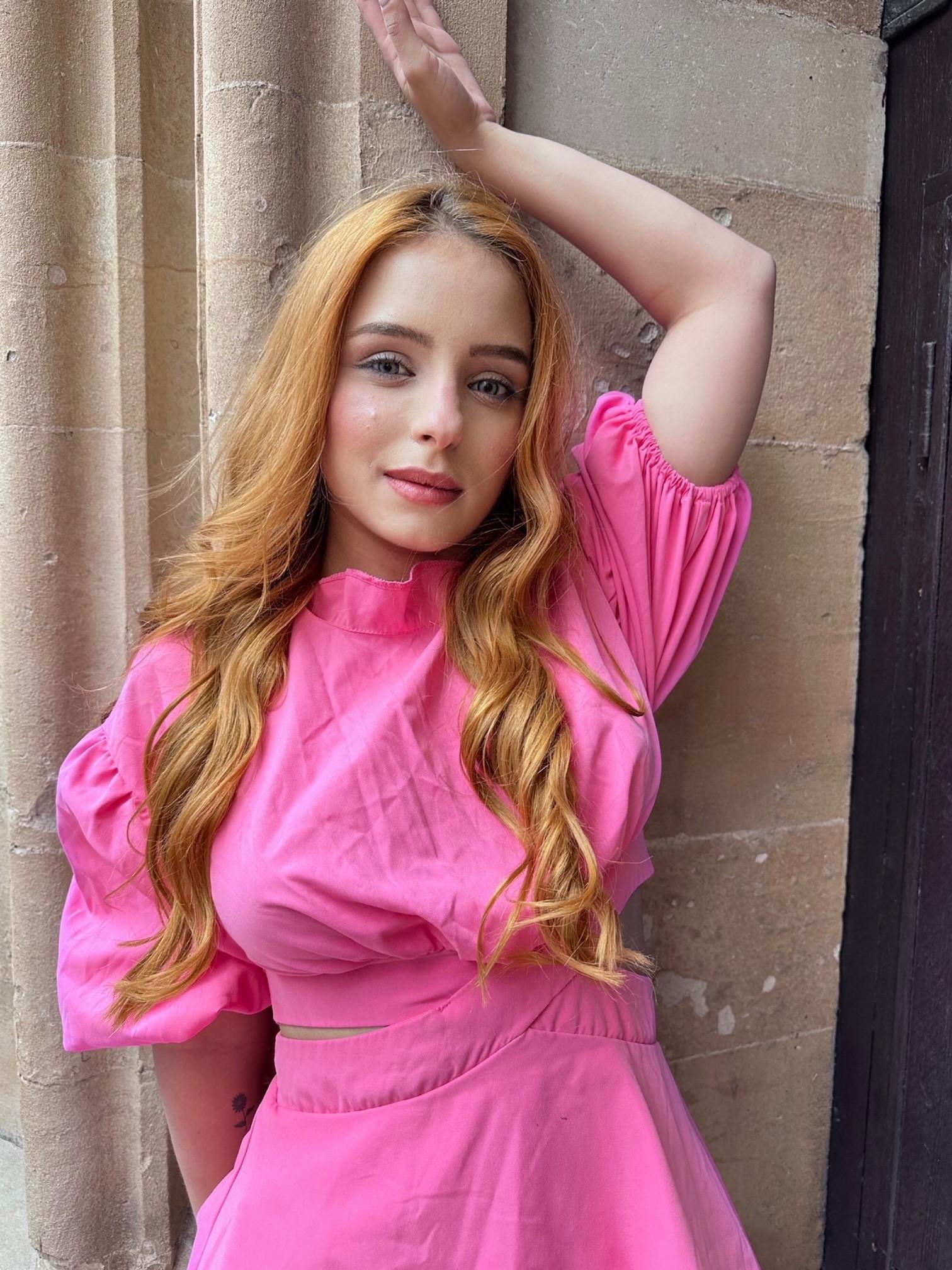 Dolchevita, escort in London from VIVAescorts.