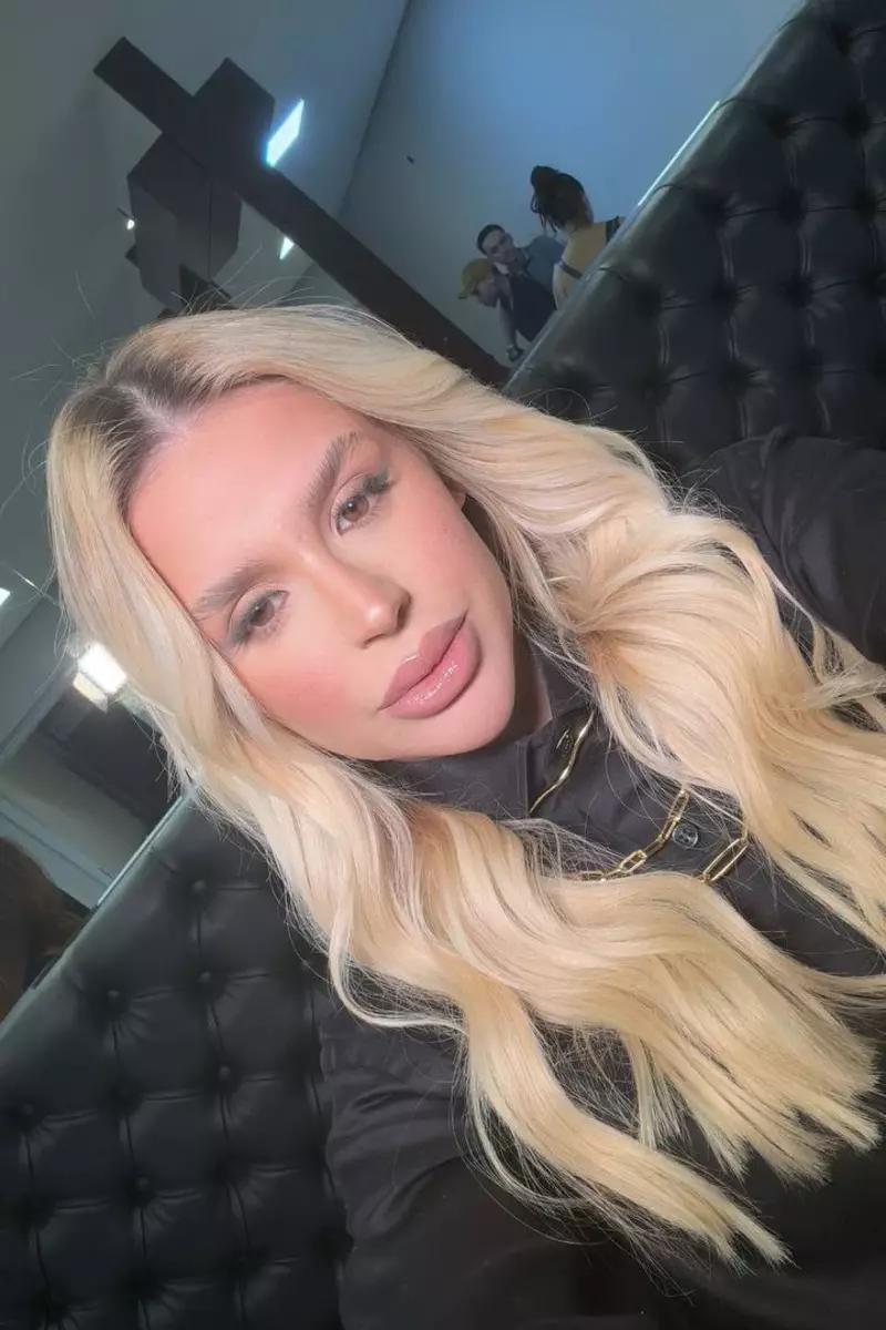 Khloe, escort in London from Escort Club.