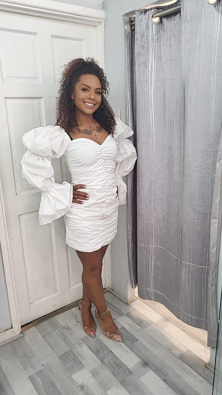 Tara, escort in London from V London City Escorts.