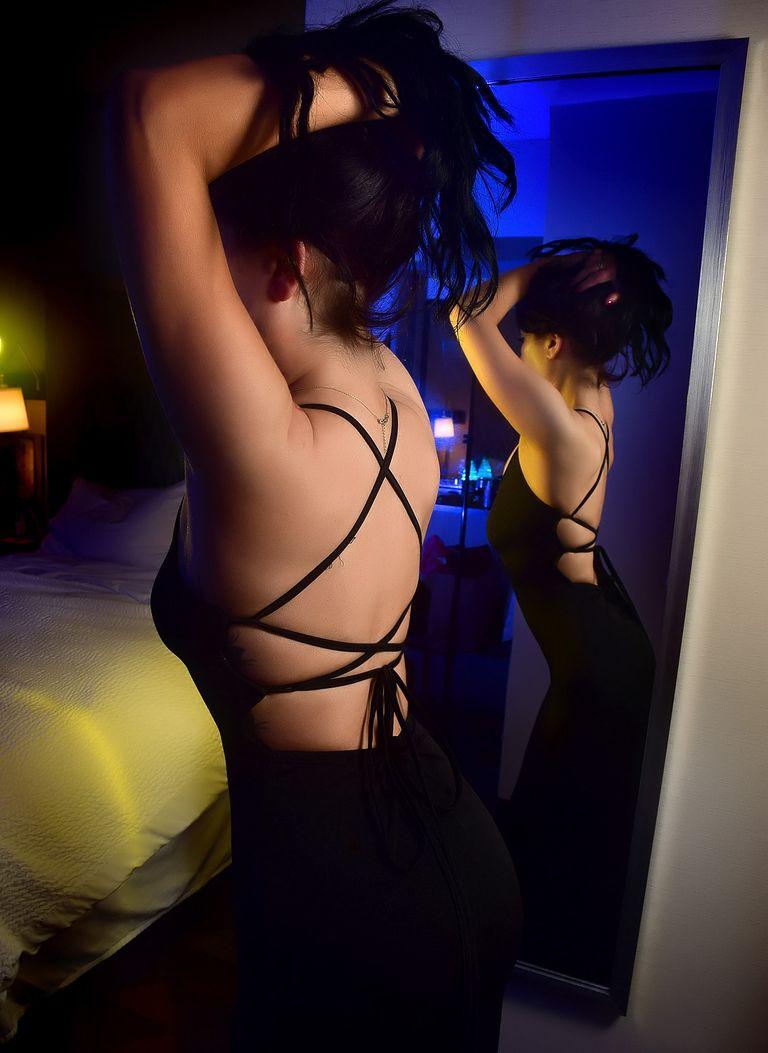 Nadia, escort in Toronto from Top Drawer Ladies.